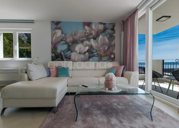 דירה Smaragd - Saphir - Luxury With Shared Pool מאקרסקה