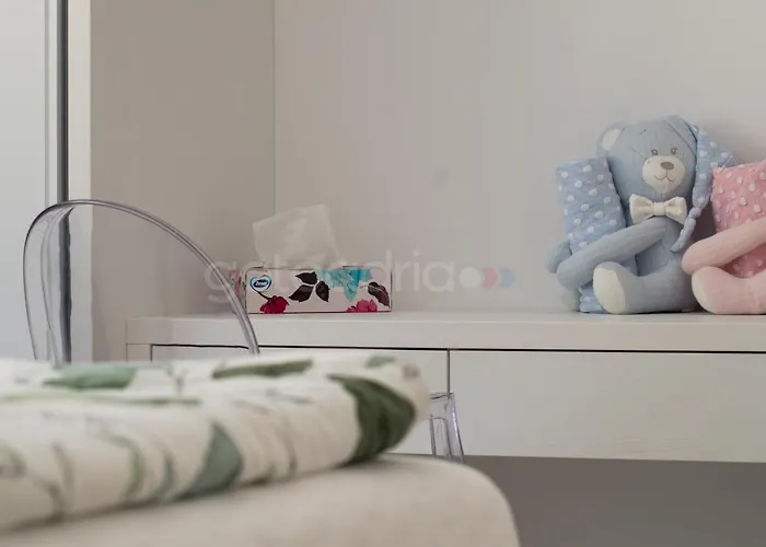 Appartement Smaragd - Saphir - Luxury With Shared Pool Makarska