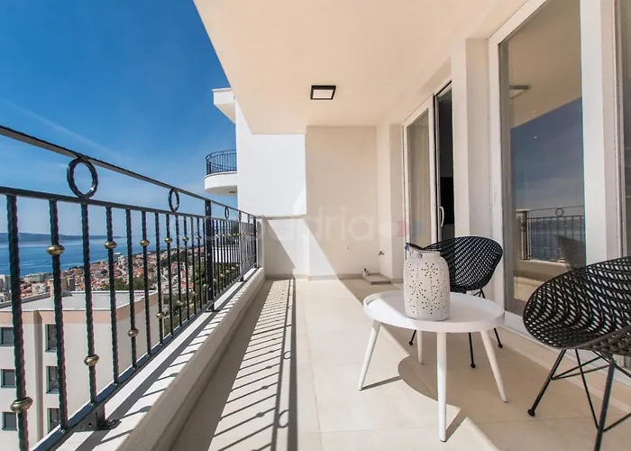 Smaragd - Saphir - Luxury With Shared Pool Apartman *